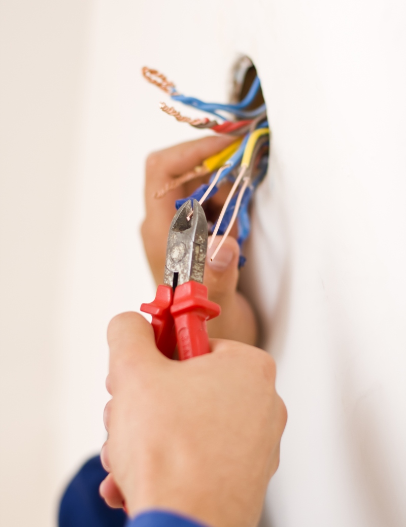 Electricians Wokingham, RG40, RG41